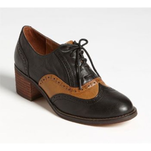 Jeffrey Campbell Shoes - Jeffrey Campbell Vintage Williams Black/Brown Wingtip Oxford Heels Size 8.5